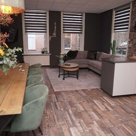 Ruim Appartement In Utrecht. ภายนอก รูปภาพ